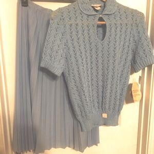 RARE FIND Womens 1950s Vintage Crocheted Top and Skirt Size Medium
